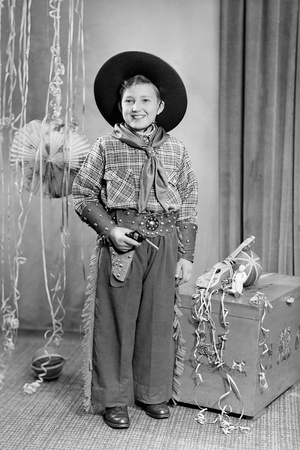 OWDR Ten year old poses cowboy outfit c-1951 - Young Guns