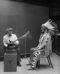 Frances Densmore recording Mountain Chief (1916) - Dictionary