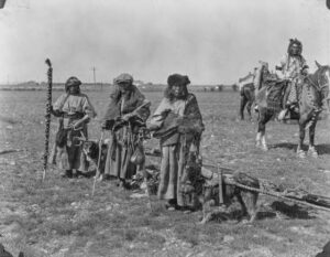 Indians with dogs - Native American Pre-History